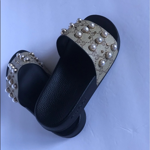 SLIDES - Picture 6 of 7